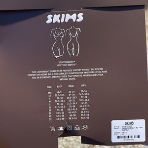 Seamless Sculpt Mid Thigh Bodysuit